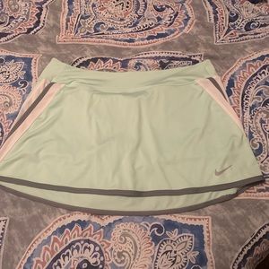 Nike dry fit tennis skirt w/ compression shorts xl
